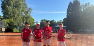 1.Junioren U12: Derby gegen Dinslakener Blau Weiß